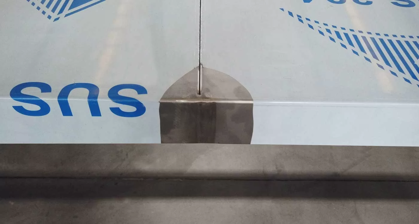 Cloth Fastening Table